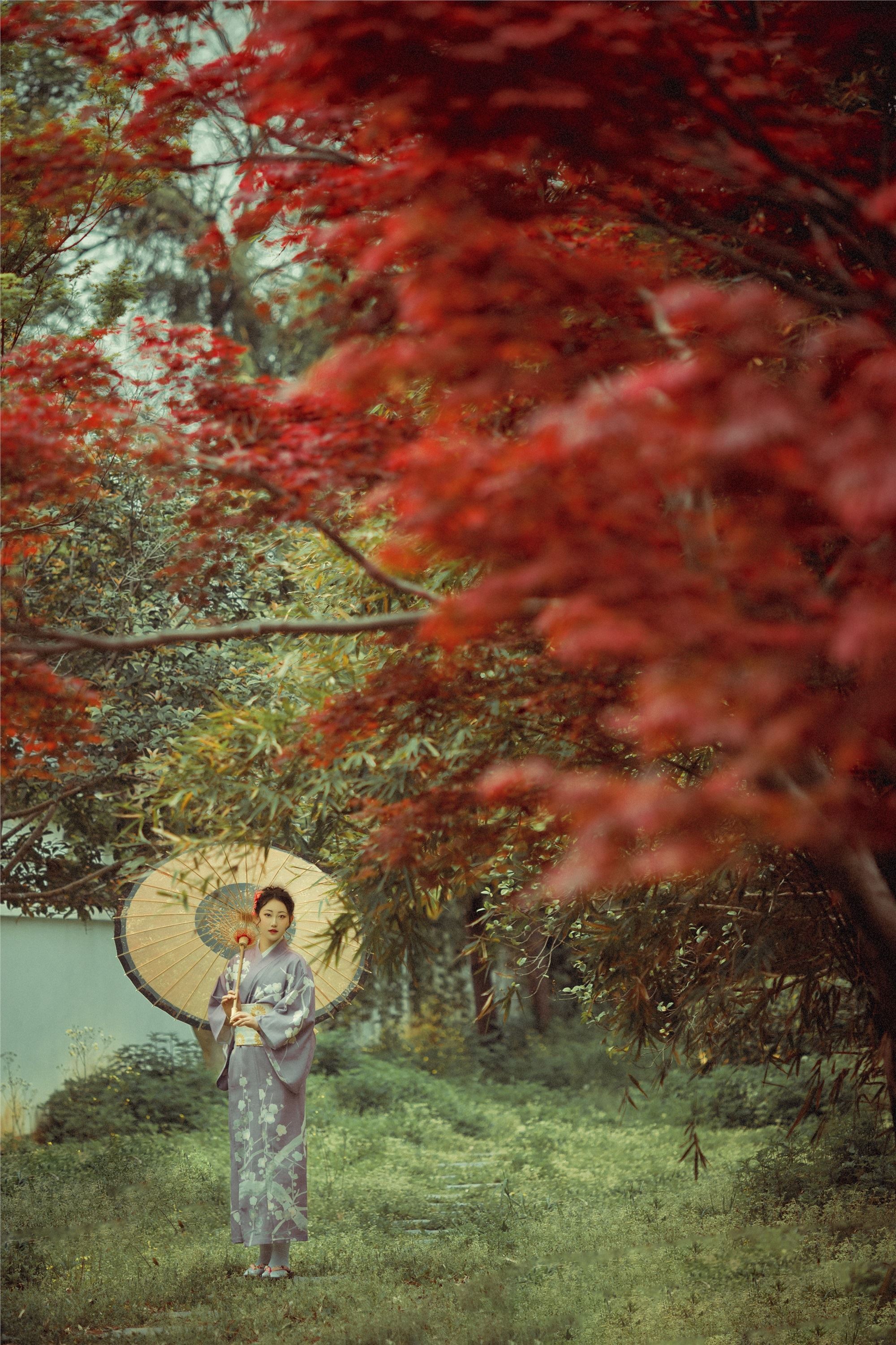 YITUYU艺图语 2021.09.02 红叶深处 没烦恼